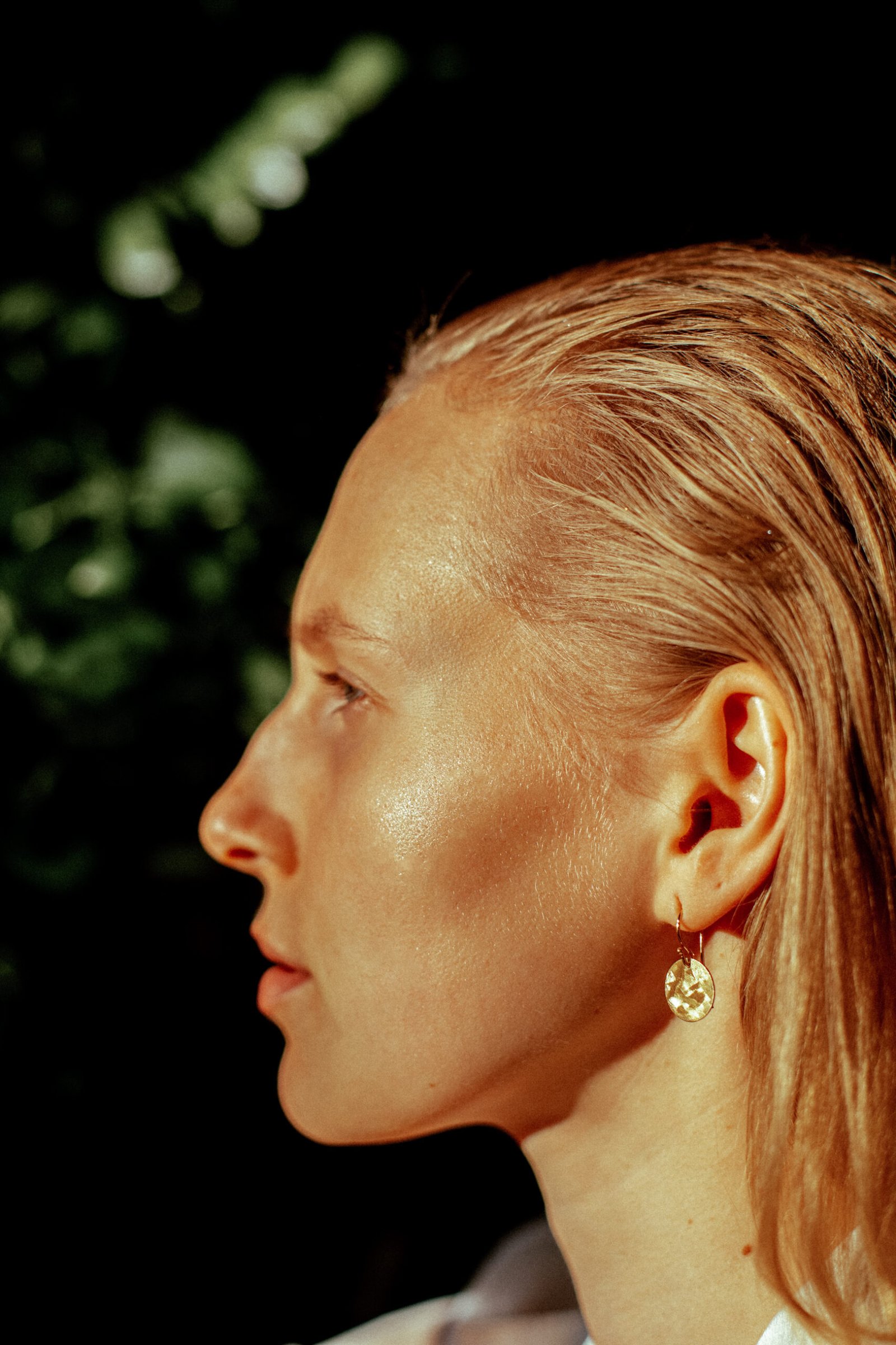 Gold Plated Textured Earings - obrazek 2